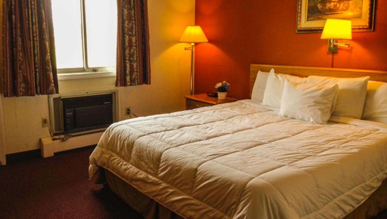 Rodeway Inn Manchester Exterior foto